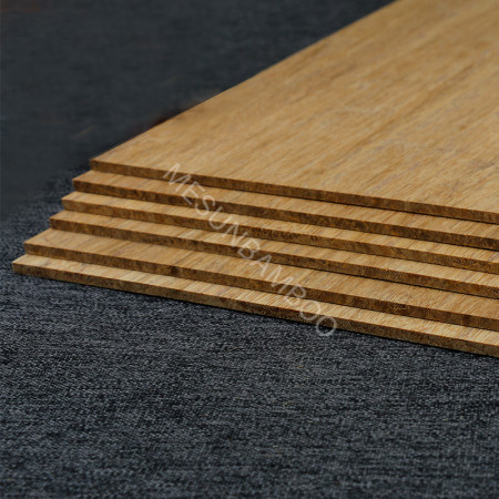 Panel anyaman bambu 1 lapis dengan warna natural